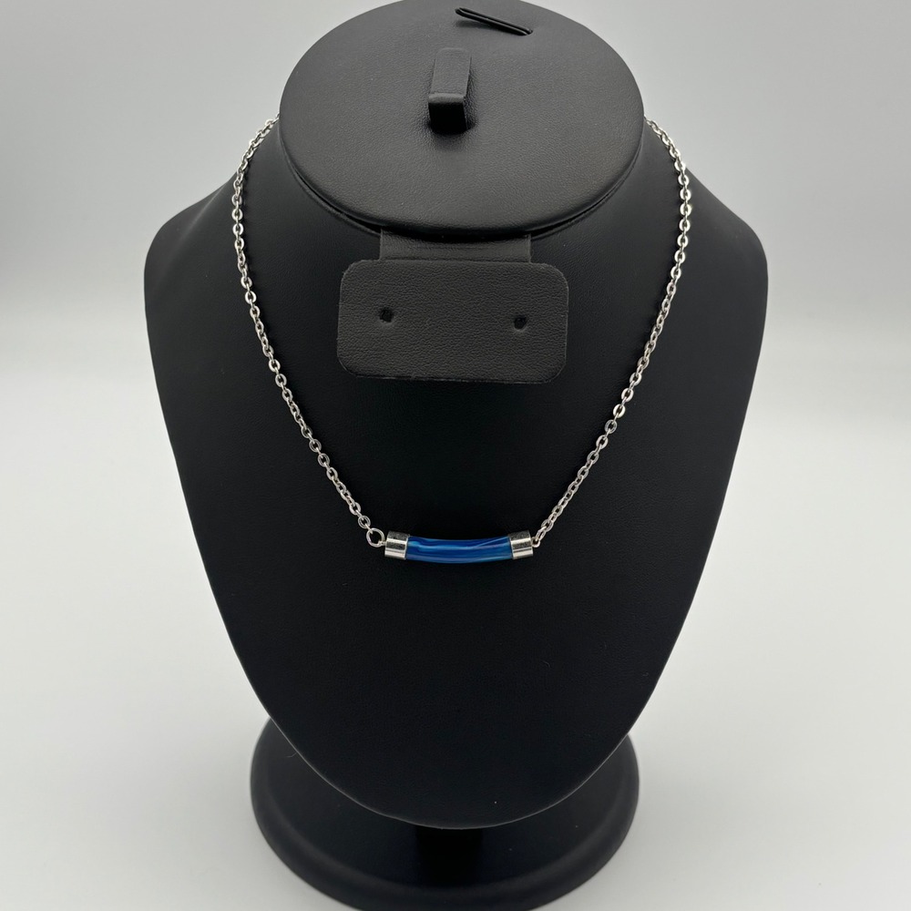 Sarah Coventry Necklace Blue Silver Tone Curved Bar Minimalist Vintage